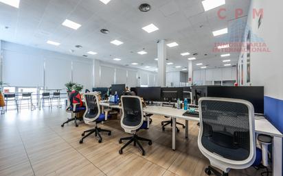 Oficina de lloguer en  Madrid Capital amb Aire condicionat, Calefacció i Internet