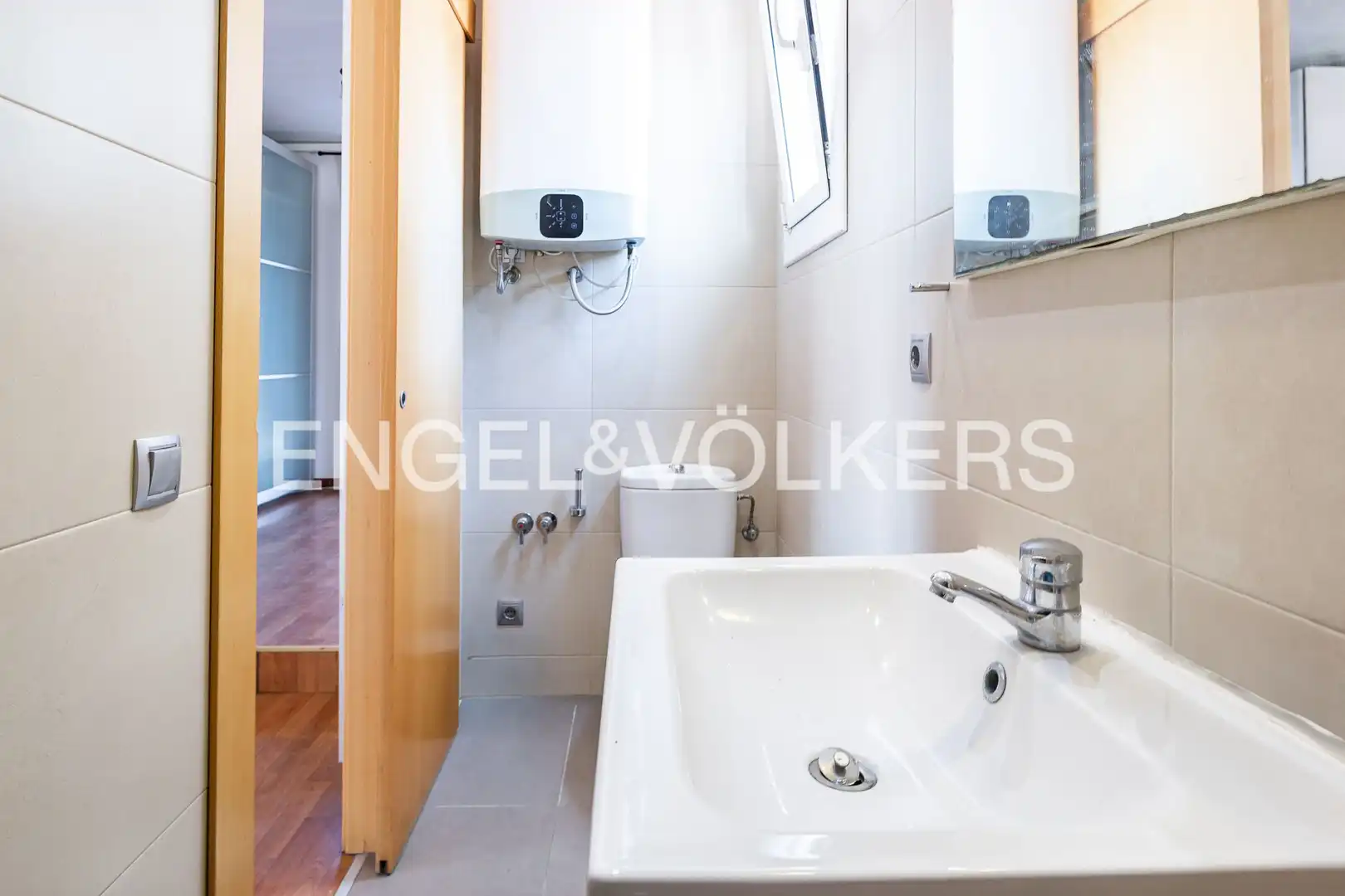 Baño de Ático en venta en Barcelona con Calefacción