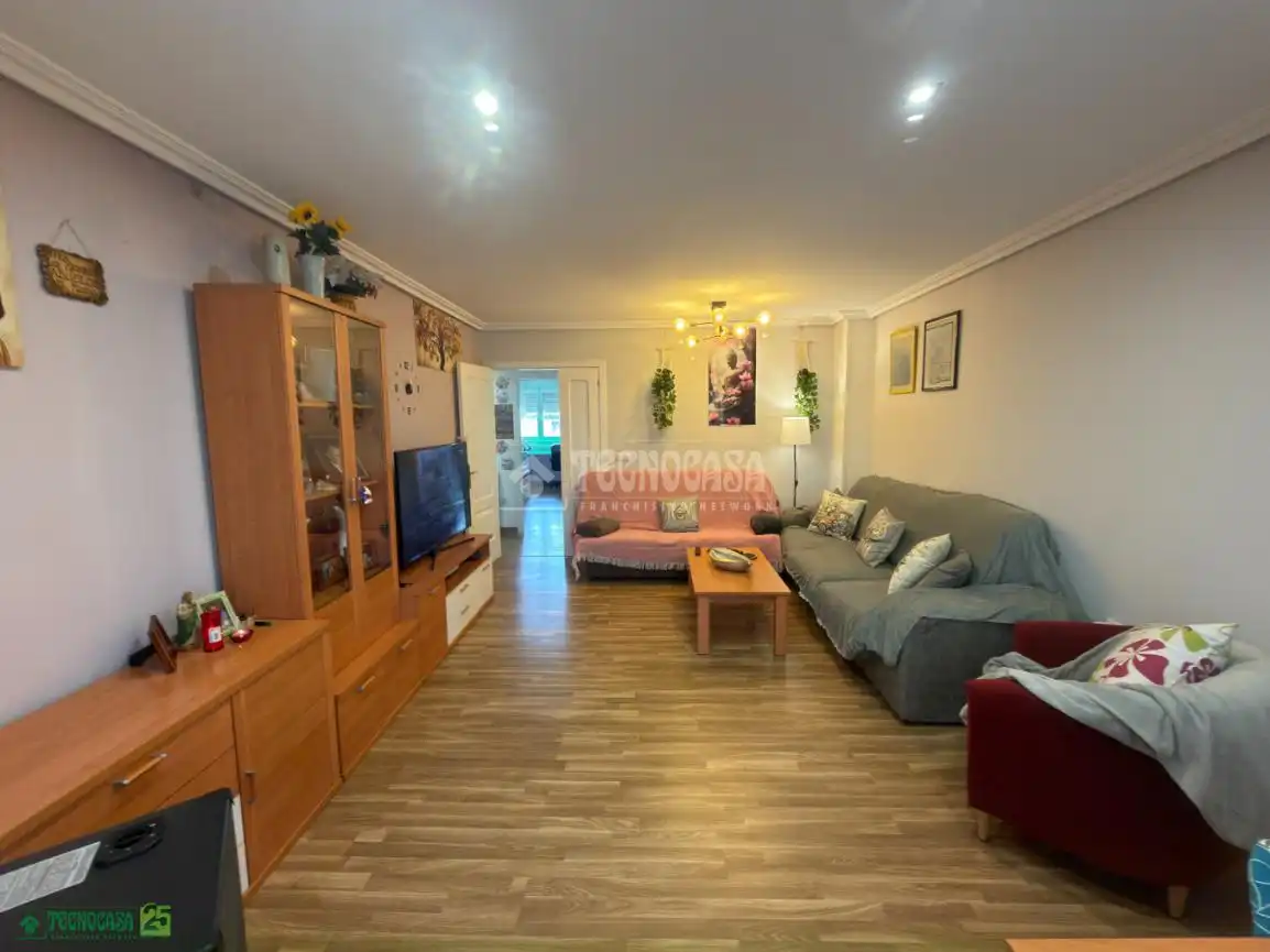 Sala de estar de Piso en venta en Yepes con Aire acondicionado, Parquet y Terraza