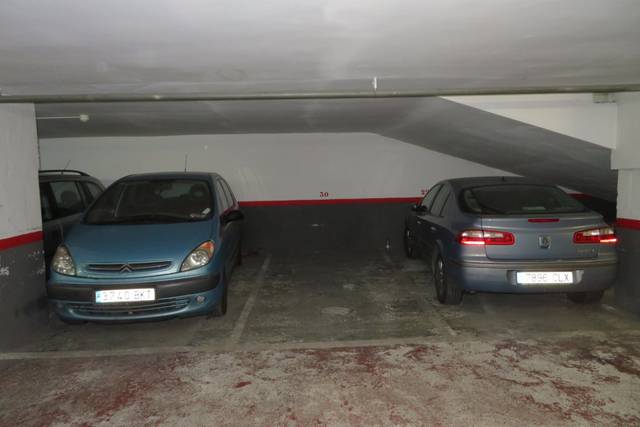 Garaje en Venta en El Poble Sec - Parc de Montjuïc
