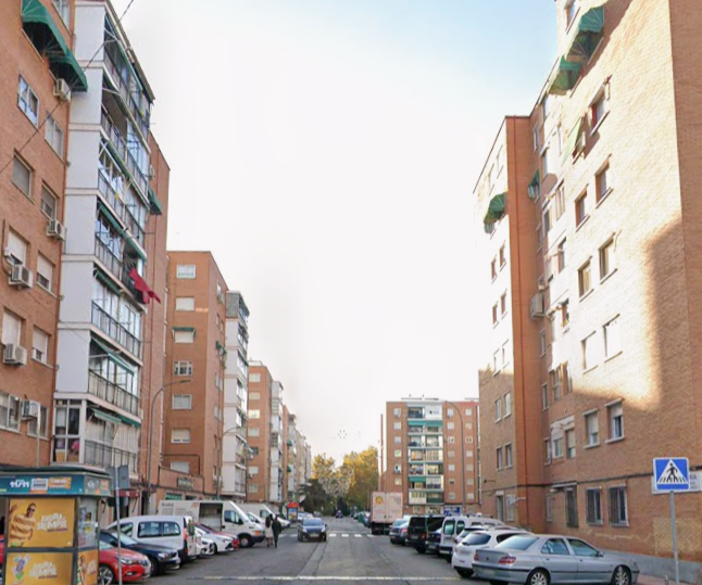 Exterior view of Planta baja for sale in Alcalá de Henares