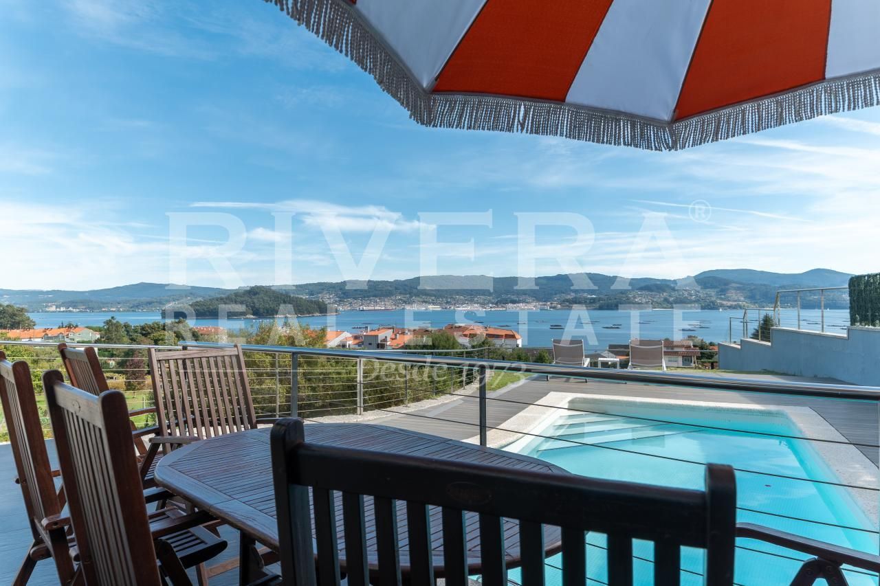 Terrace of House or chalet for sale in Poio  with Heating, Private garden and Terrace