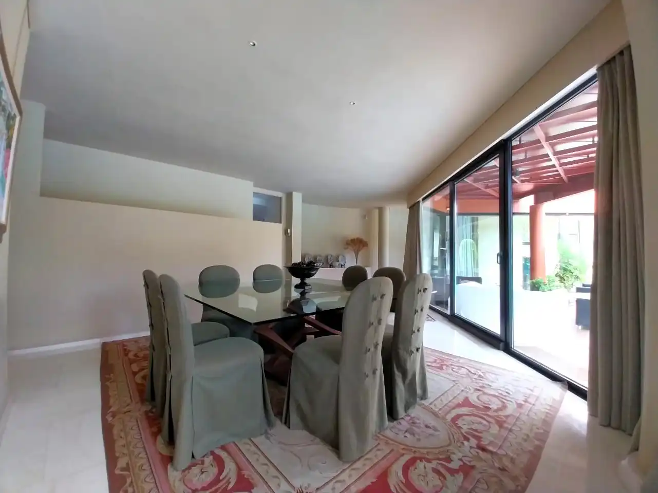 Comedor de Casa o chalet en venta en Pozuelo de Alarcón con Aire acondicionado, Calefacción y Jardín privado