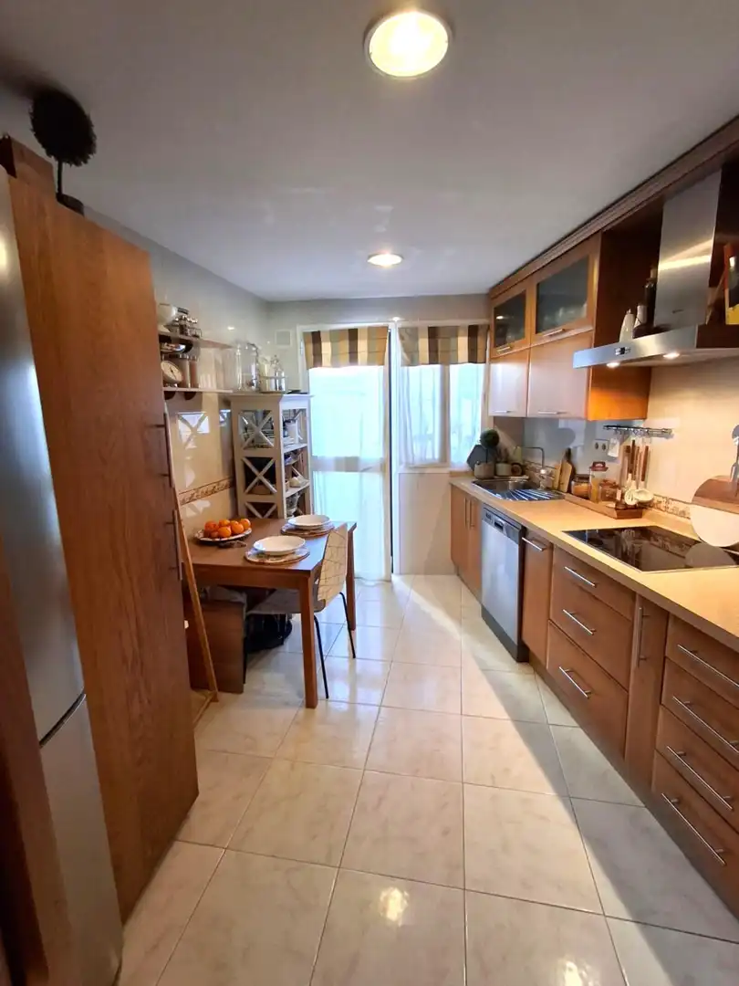 Cocina de Casa adosada en venta en Málaga con Aire acondicionado y Balcón