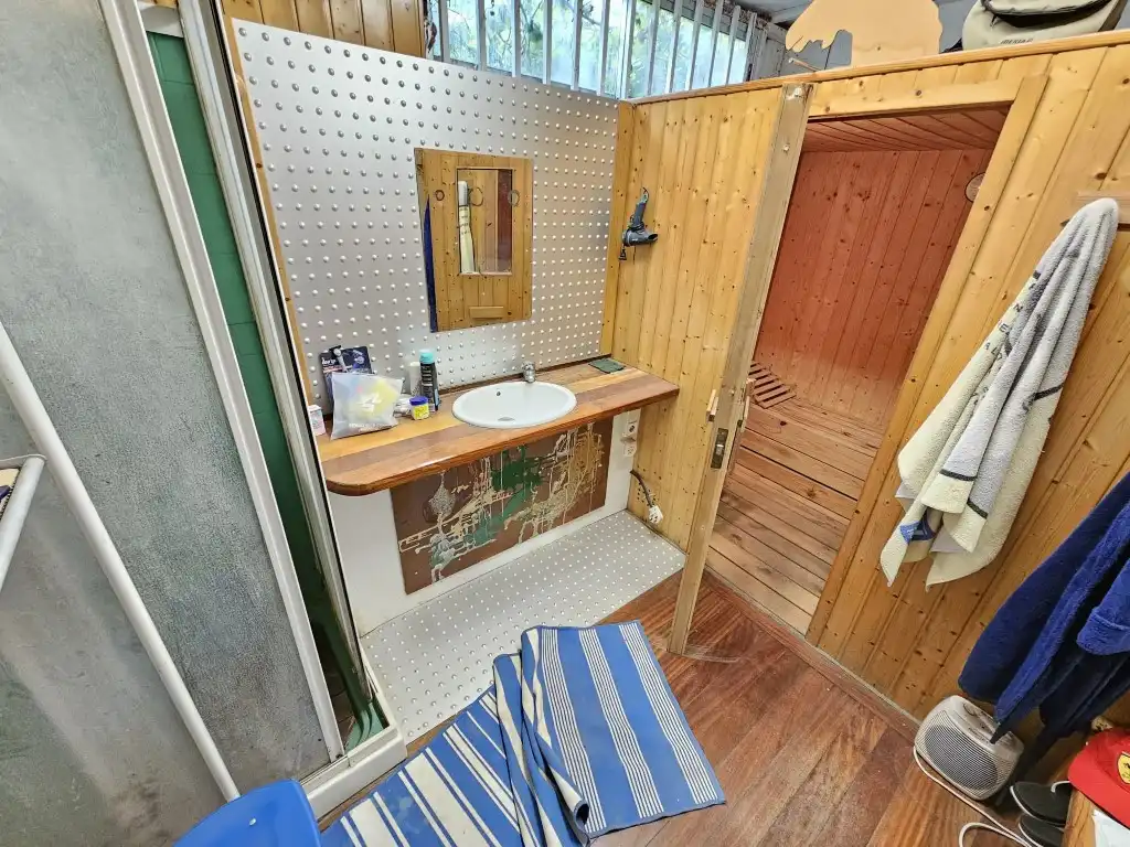 Baño de Nave industrial en venta en Gozón