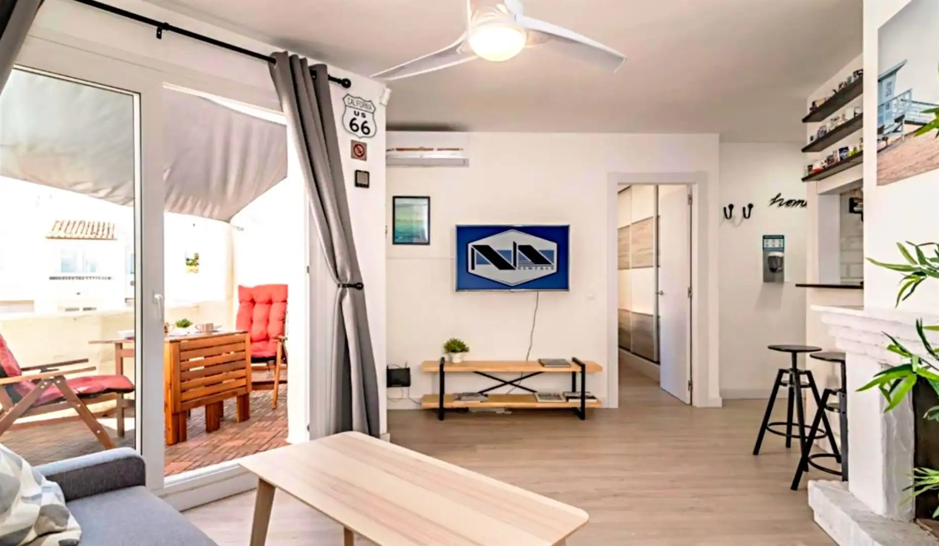 Wohnzimmer von Wohnung zum Verkauf in Benalmádena mit Klimaanlage, Heizung und Terrasse
