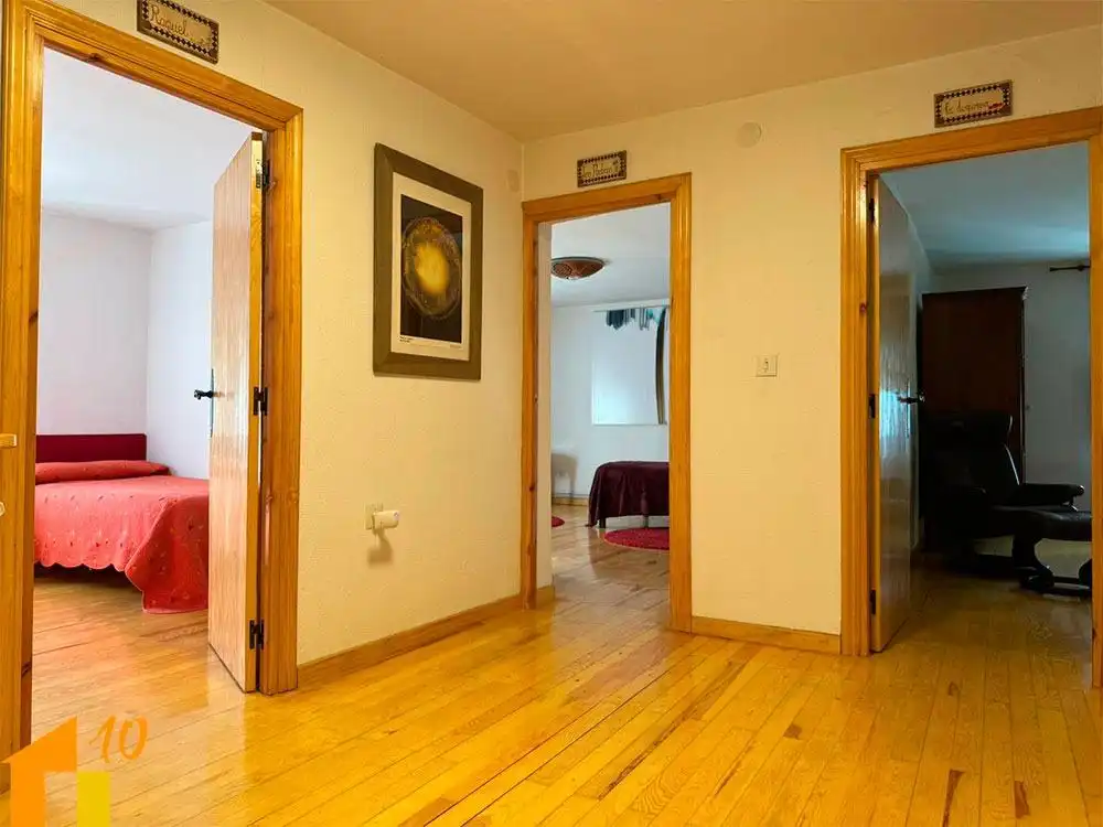 Houses for sale in Villaldemiro  with Heating, Storage room and Furnished