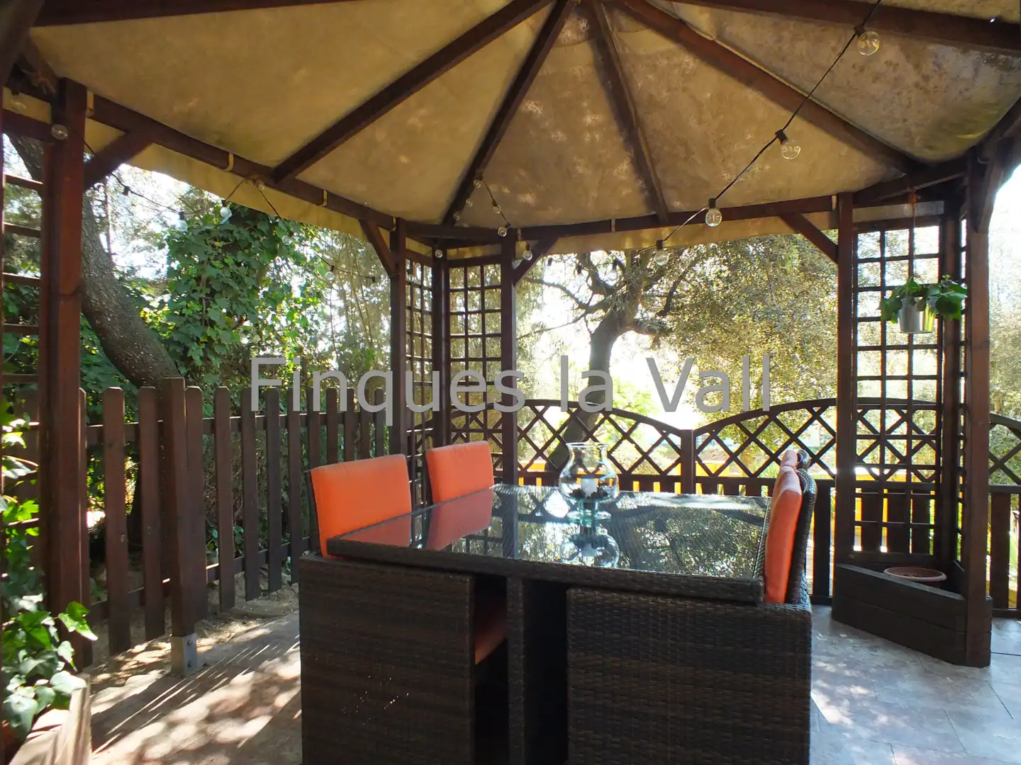 Terrace of Houses for sale in Argentona  with Heating, Private garden and Oven