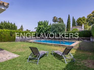 Haus mit Garten zum Verkauf in Gines