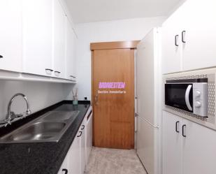 Kitchen of Flat for sale in Badalona  with Heating
