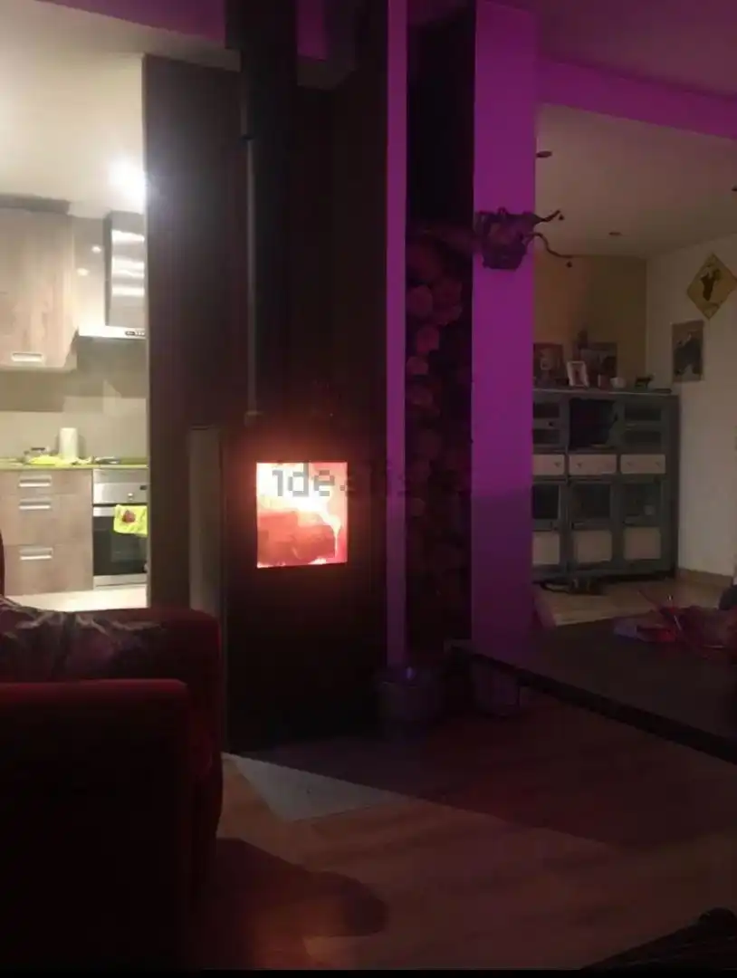 Sala d'estar de Casa o xalet per a compartir en Ambite amb Jardí privat, Parquet i Moblat