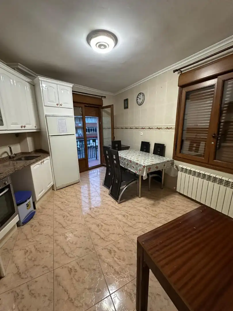 Cocina de Piso en venta en Cenicero con Calefacción