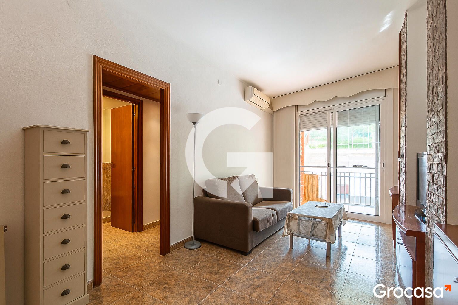 Habitación de Piso en venta en L'Hospitalet de Llobregat con Aire acondicionado, Calefacción y Balcón