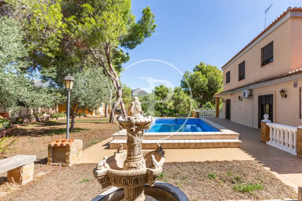 Casa o chalet en venta en Centro - El Castillo