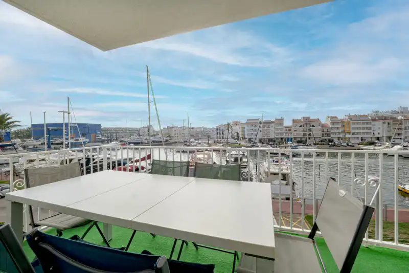 Terrassa de Pis en venda en Empuriabrava