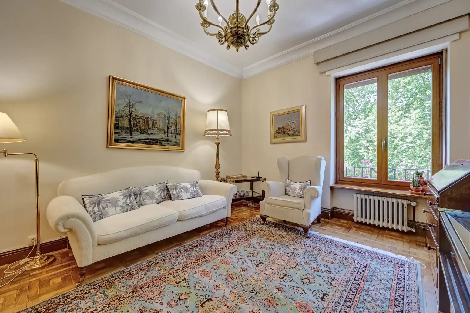 Sala d'estar de Pis en venda en  Pamplona / Iruña amb Calefacció, Parquet i Traster