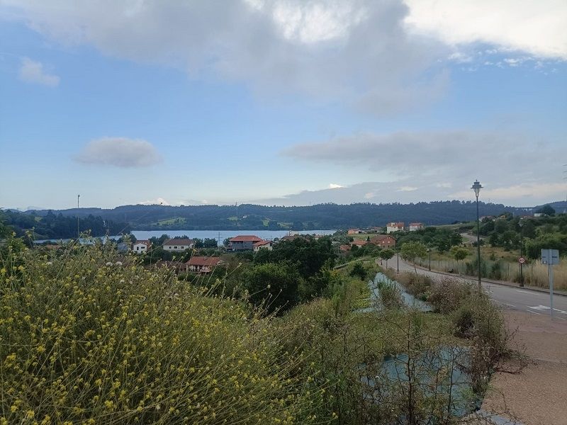 Vista exterior de Residencial en venda en Corvera de Asturias