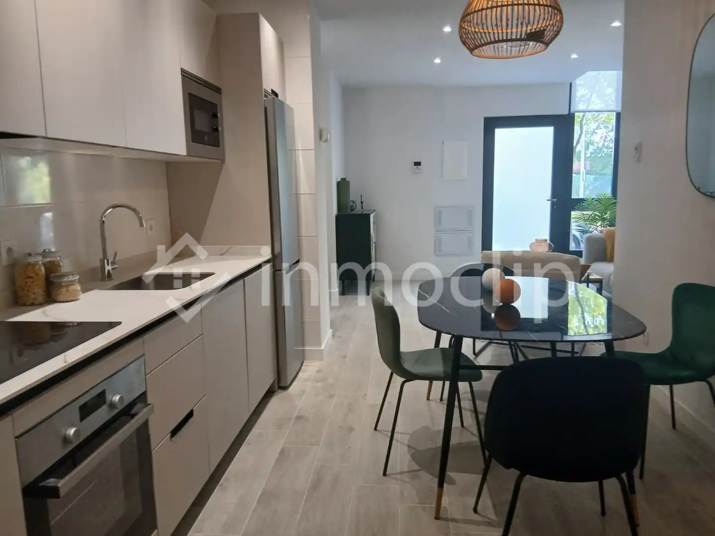 Cuina de Apartament en venda en Salamanca amb Aire condicionat i Calefacció