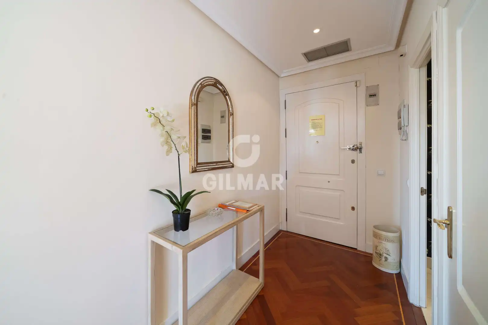 Flat for sale in Madrid  with Heating and Storage room