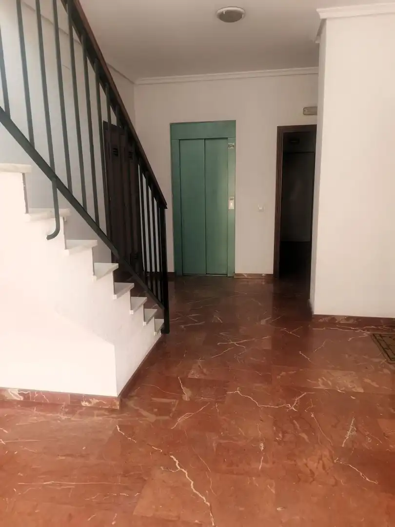 Flat for sale in Ayuntamiento - Barrio Alto