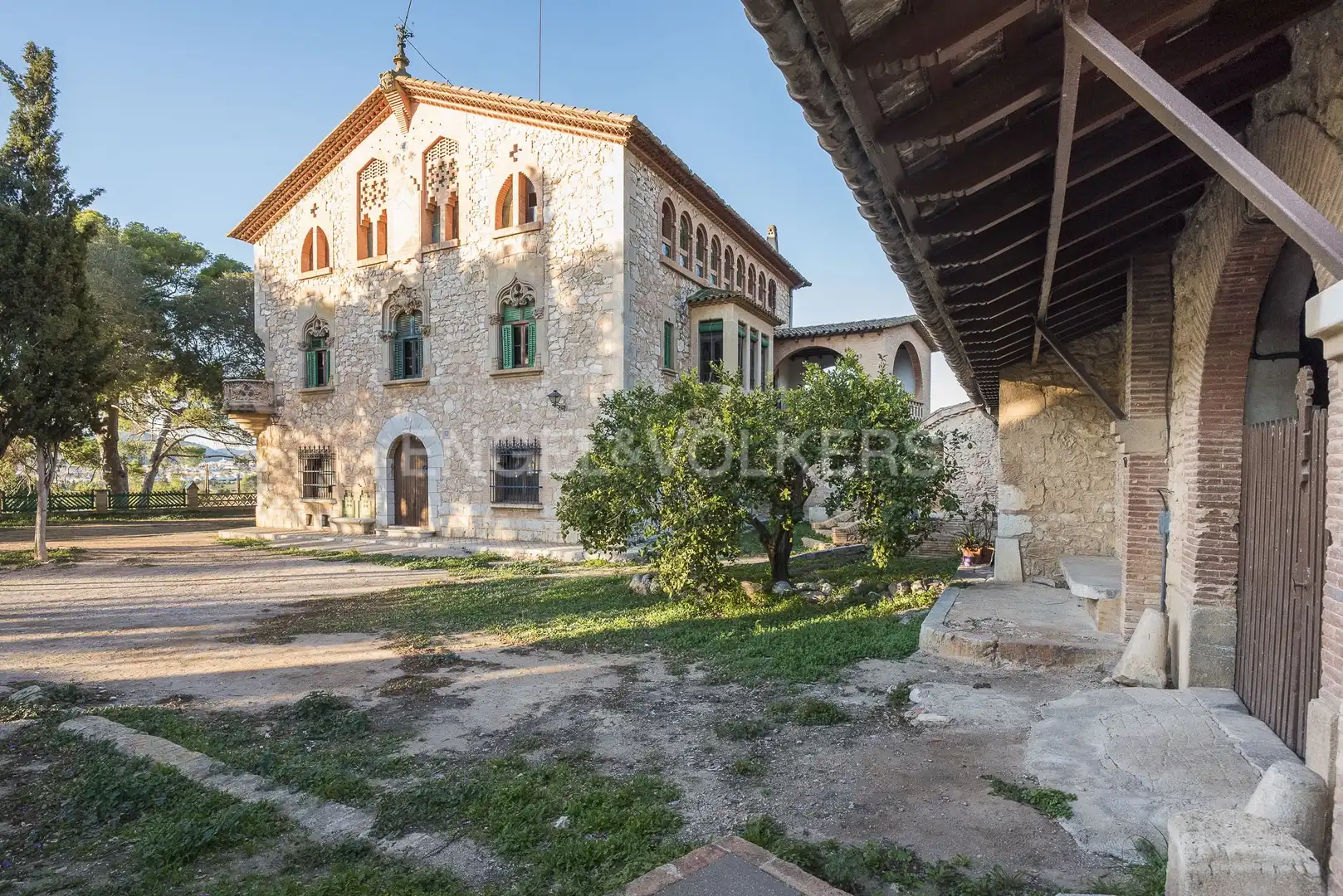 Exterior view of Country homes for sale in Sant Pere de Ribes  with Heating, Private garden and Storage room