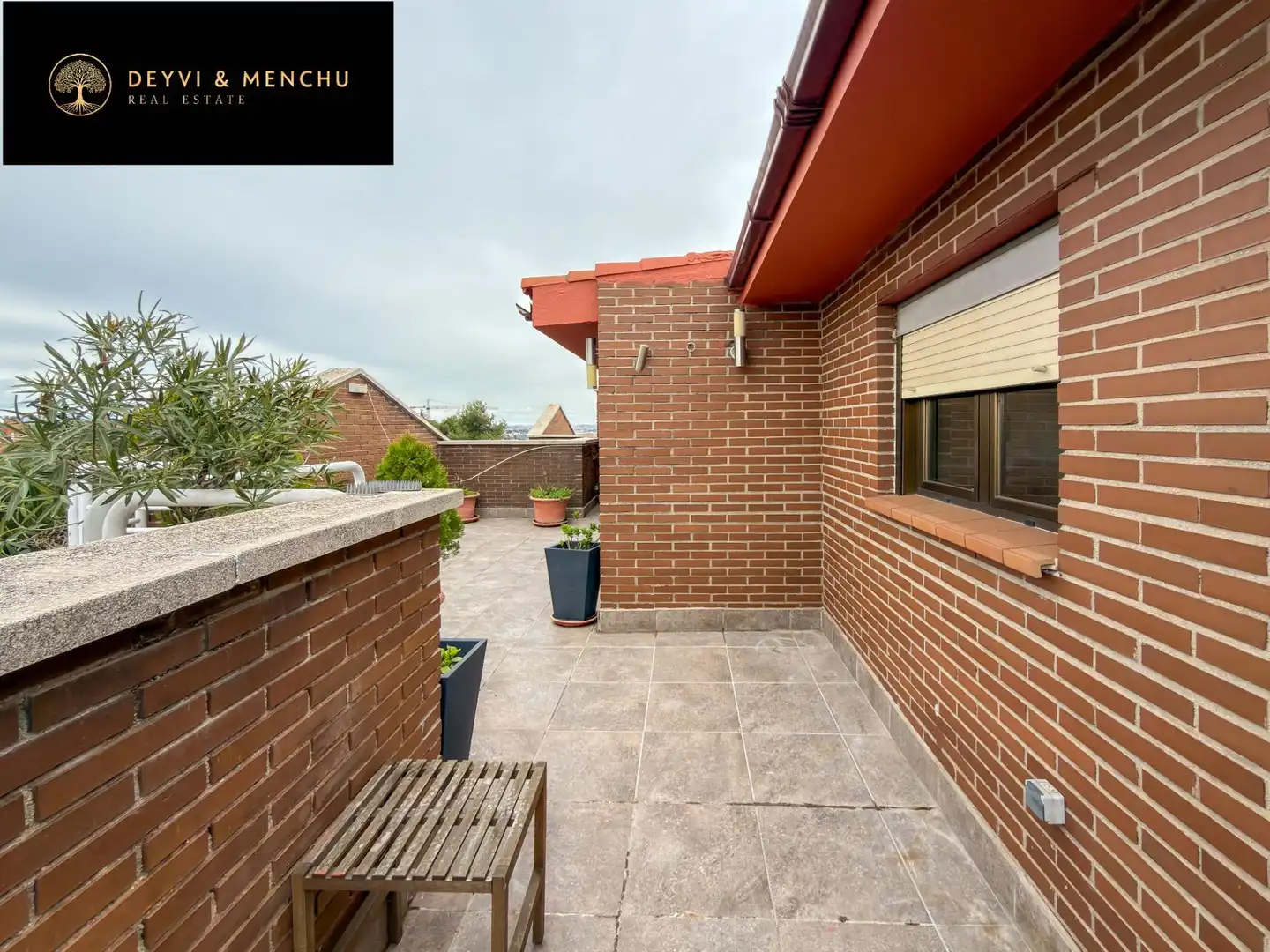Terraza de Ático de alquiler en Pozuelo de Alarcón con Aire acondicionado, Jardín privado y Parquet