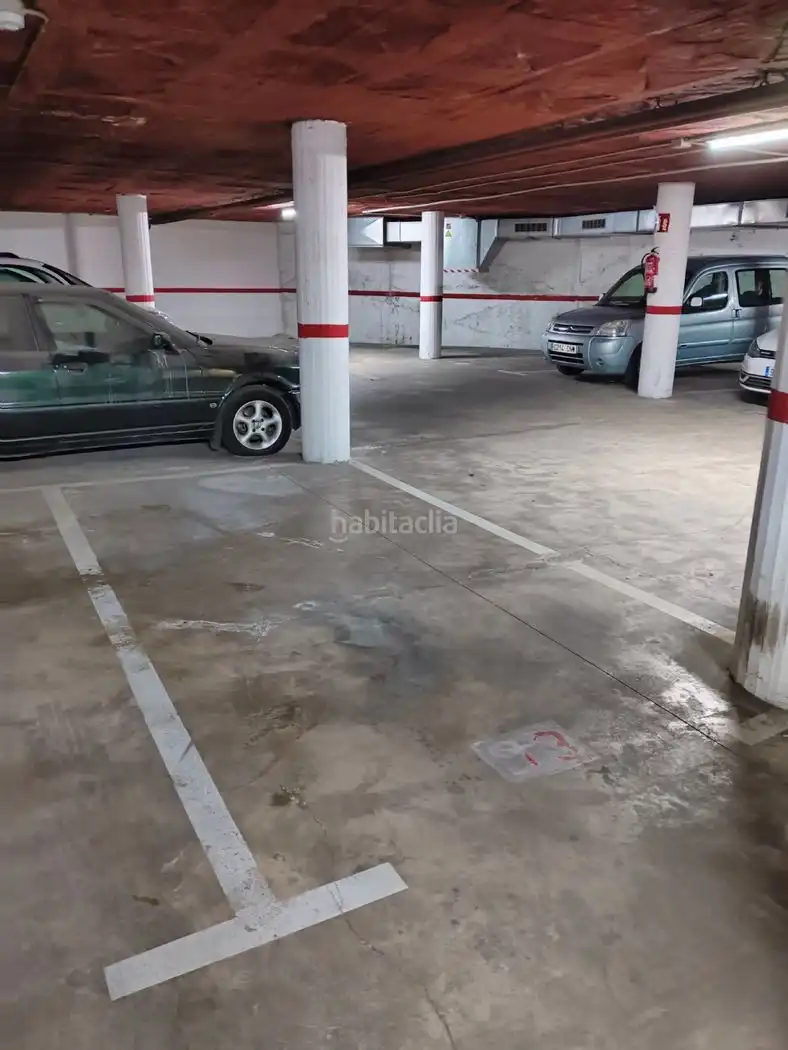 Individuel à vendre à Carrer de Ramon Soler 3