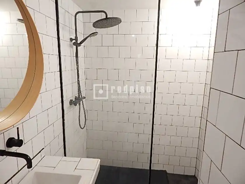 Bany de Estudi en venda en Madrid amb Aire condicionat i Calefacció