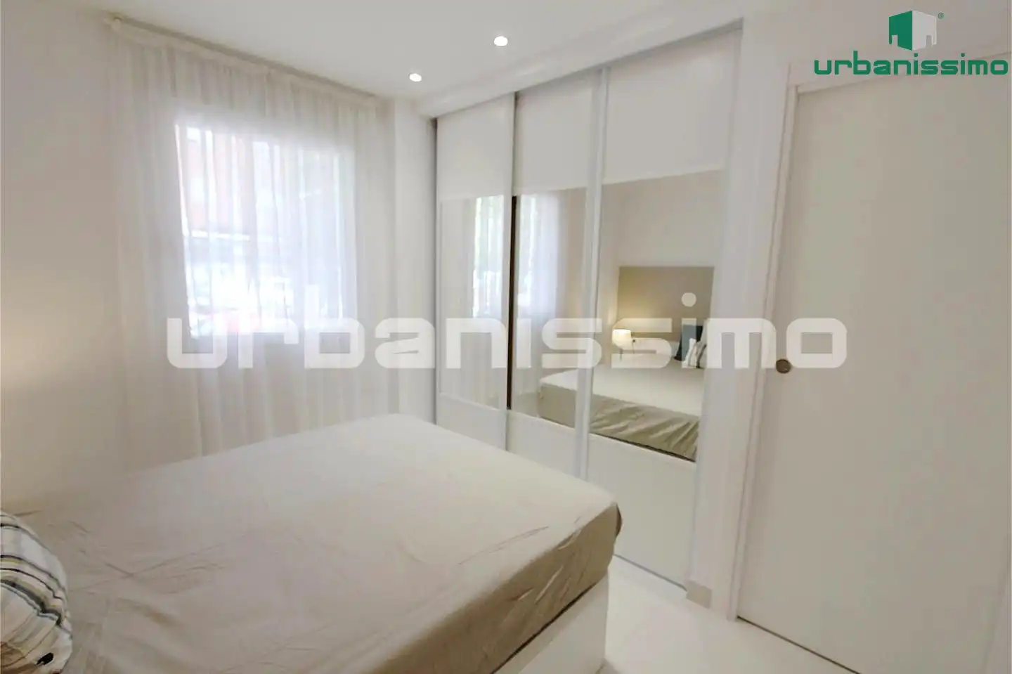 Bedroom of Apartments for rent in Madrid  with Air Conditioner, Heating and Furnished