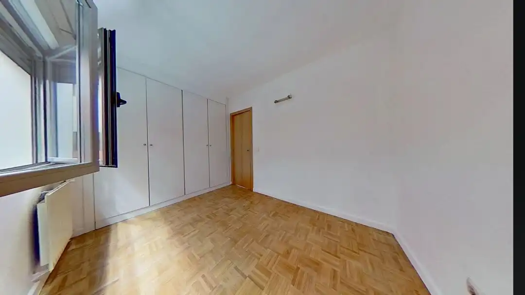 Appartamento con ascensore in affitto a Avenida de la Perla, imagen 28