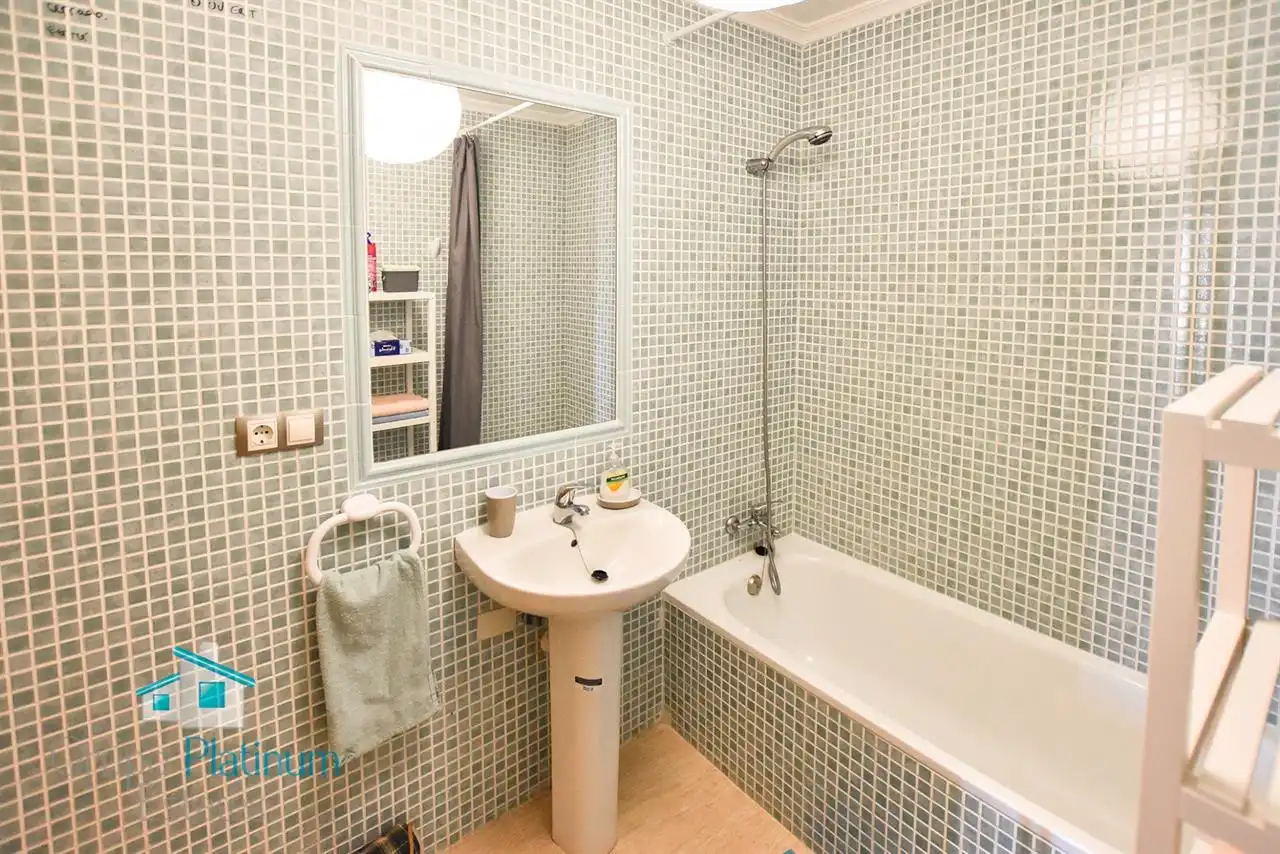 Bany de Apartament en venda en Pulpí amb Aire condicionat, Piscina i Moblat