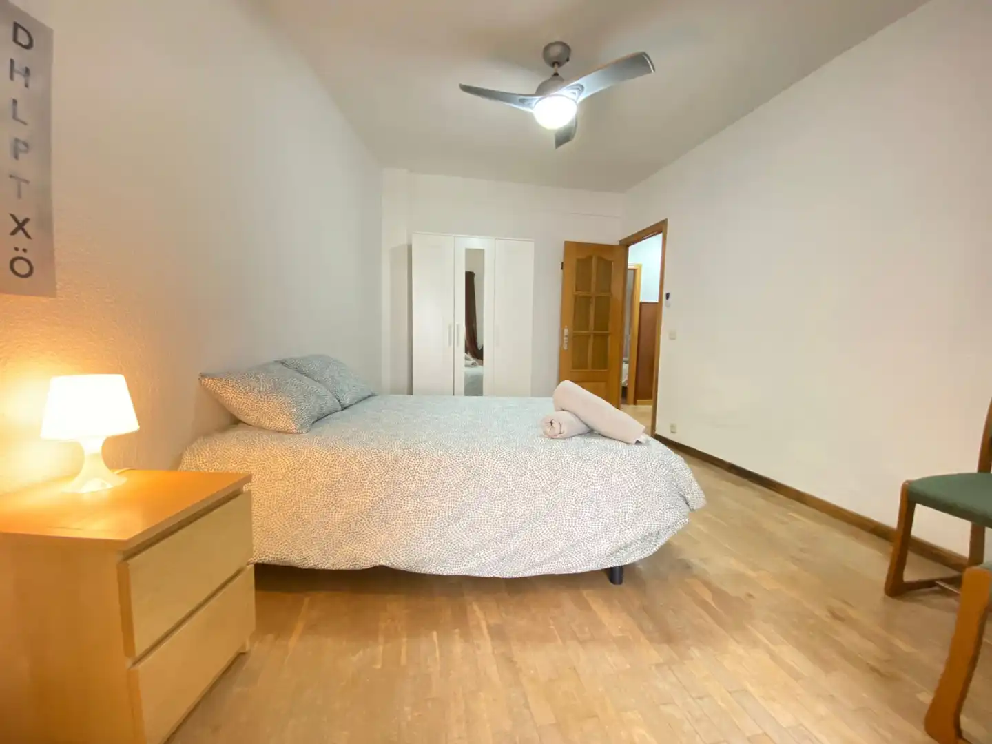 Bedroom of Flat for share in Madrid  with Heating, Furnished and Oven
