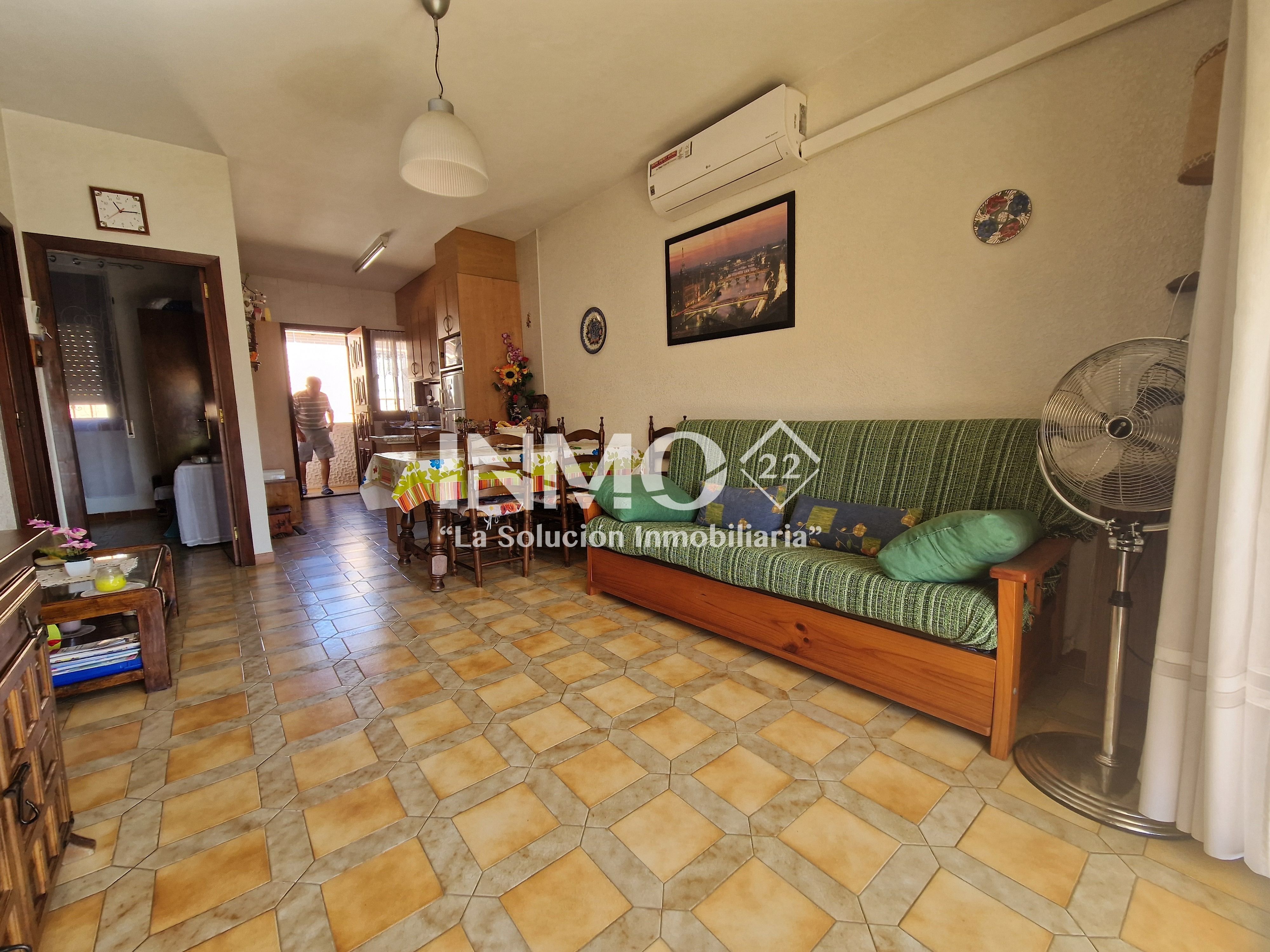 Living room of Apartment for sale in Cambrils  with Air Conditioner, Private garden and Terrace