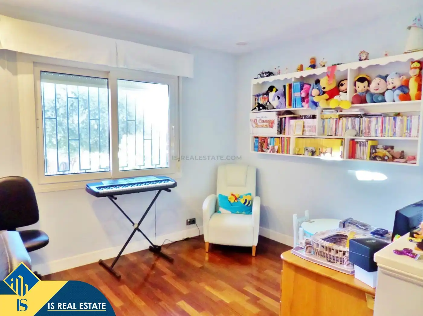 Bedroom of Houses for sale in Alicante / Alacant  with Terrace, Swimming Pool and Furnished