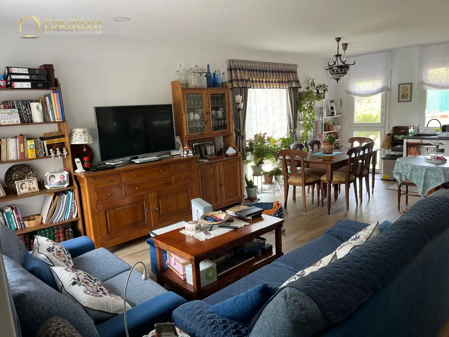 Sala d'estar de Casa o xalet en venda en Valdemorillo amb Aire condicionat, Calefacció i Terrassa
