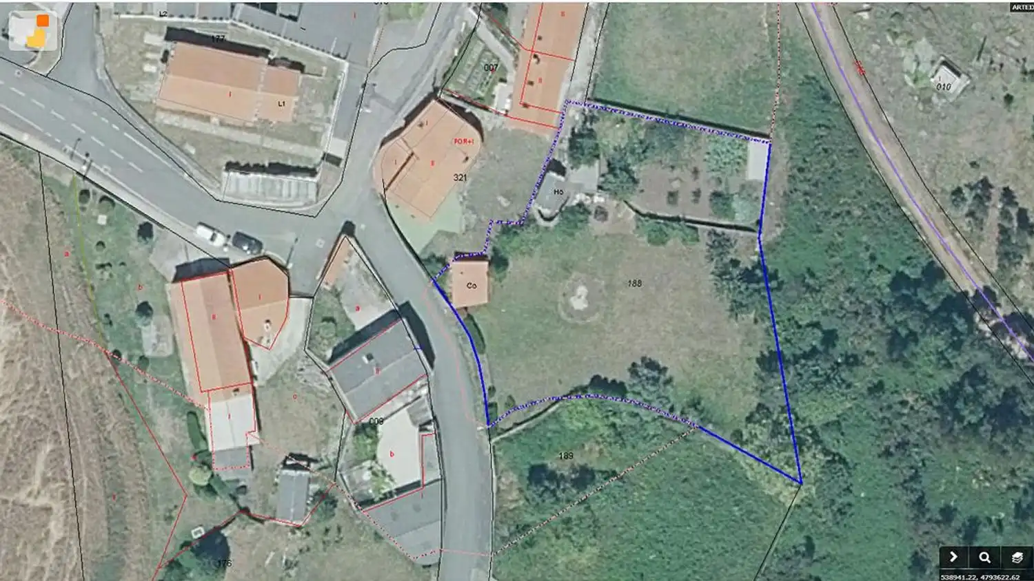 Residential land for sale in Lugar Igrexario 11