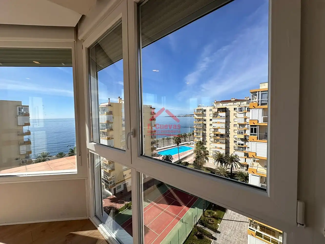 Dormitori de Apartament en venda en Algarrobo pueblo