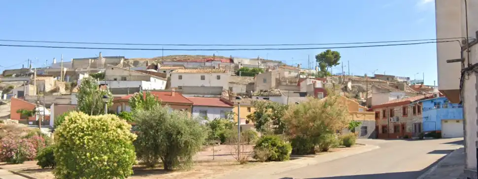 Vista exterior de Casa adosada en venta en Épila con Piscina