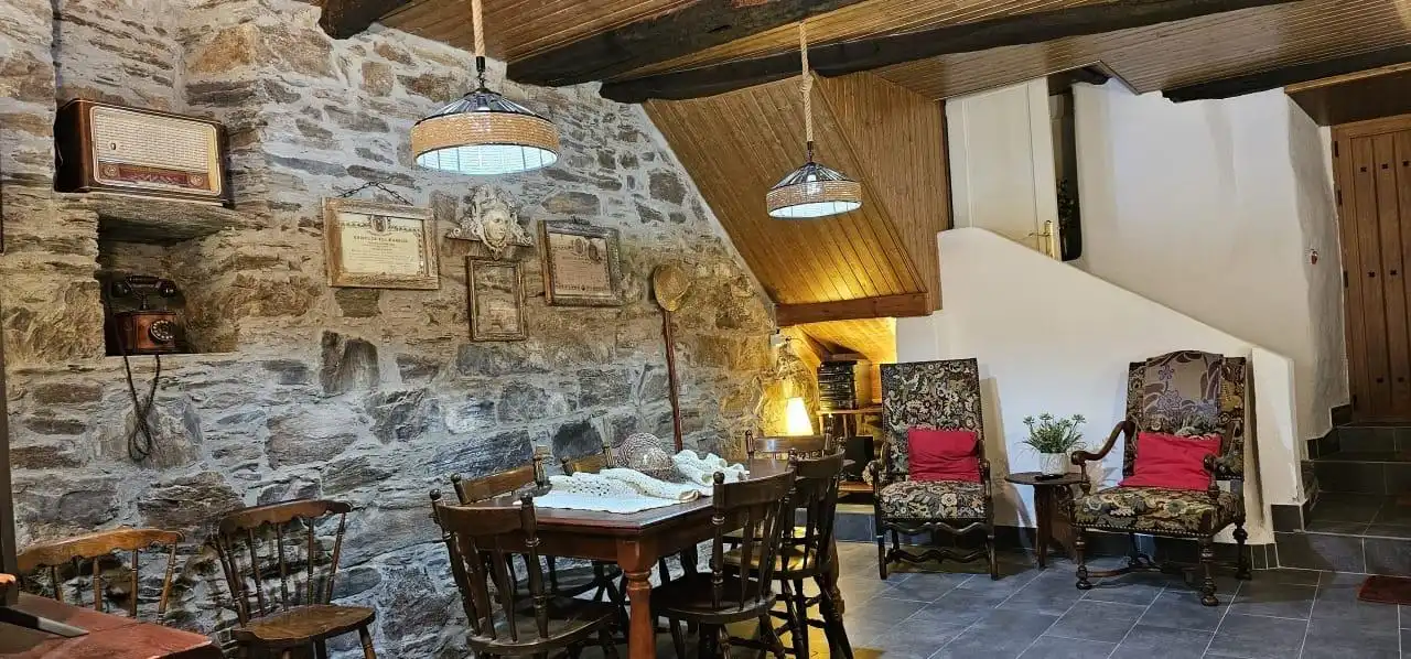 Menjador de Finca rústica en venda en Ponferrada amb Jardí privat