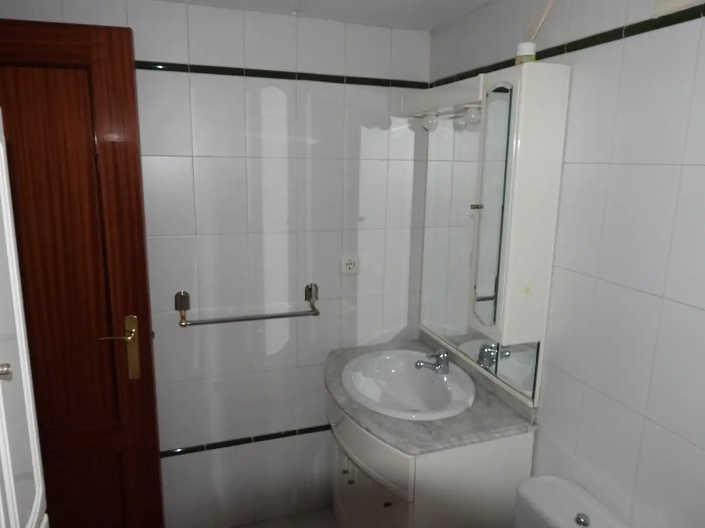 Bany de Pis en venda en Badajoz amb Aire condicionat, Moblat i Forn