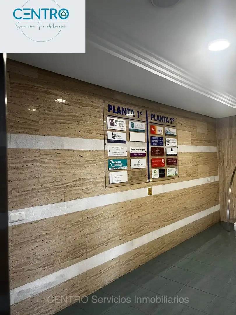 Office for rent in Algeciras