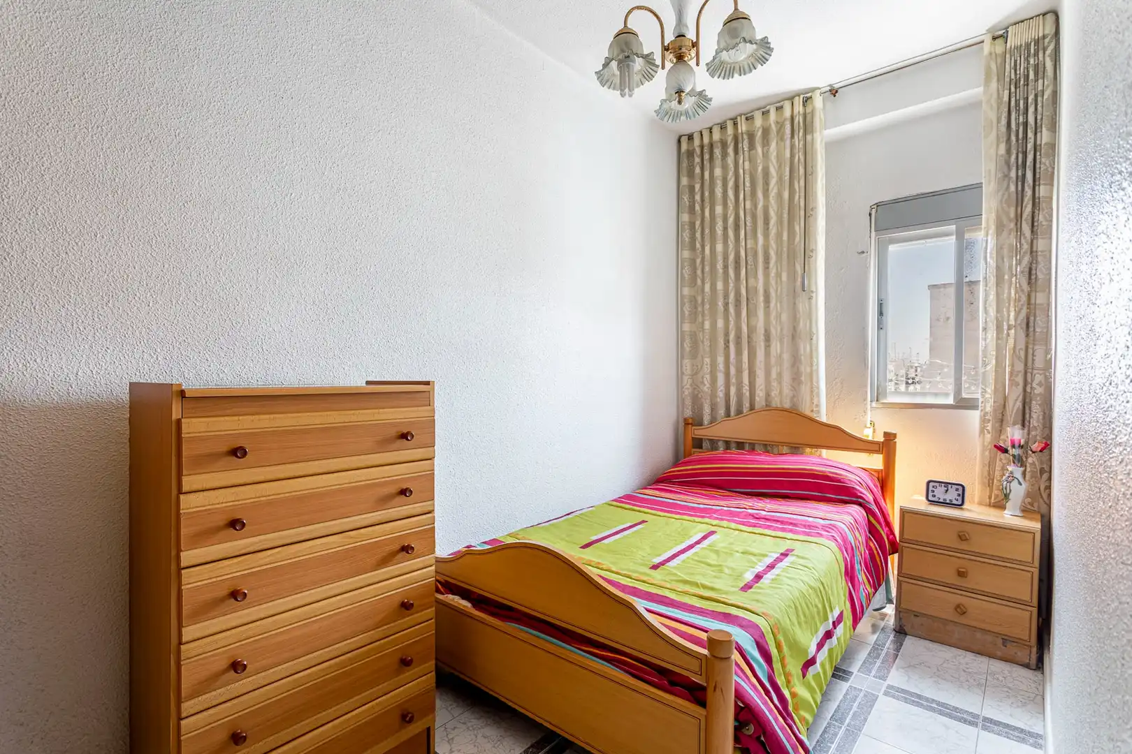 Flat for sale in Alicante, Benetússer