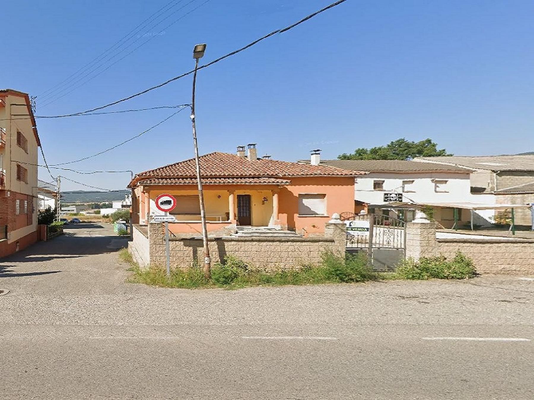 Exterior view of House or chalet for sale in Oliana