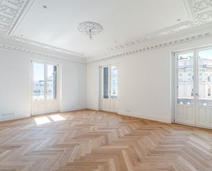 Sala d'estar de Apartament de lloguer en  Madrid Capital amb Terrassa