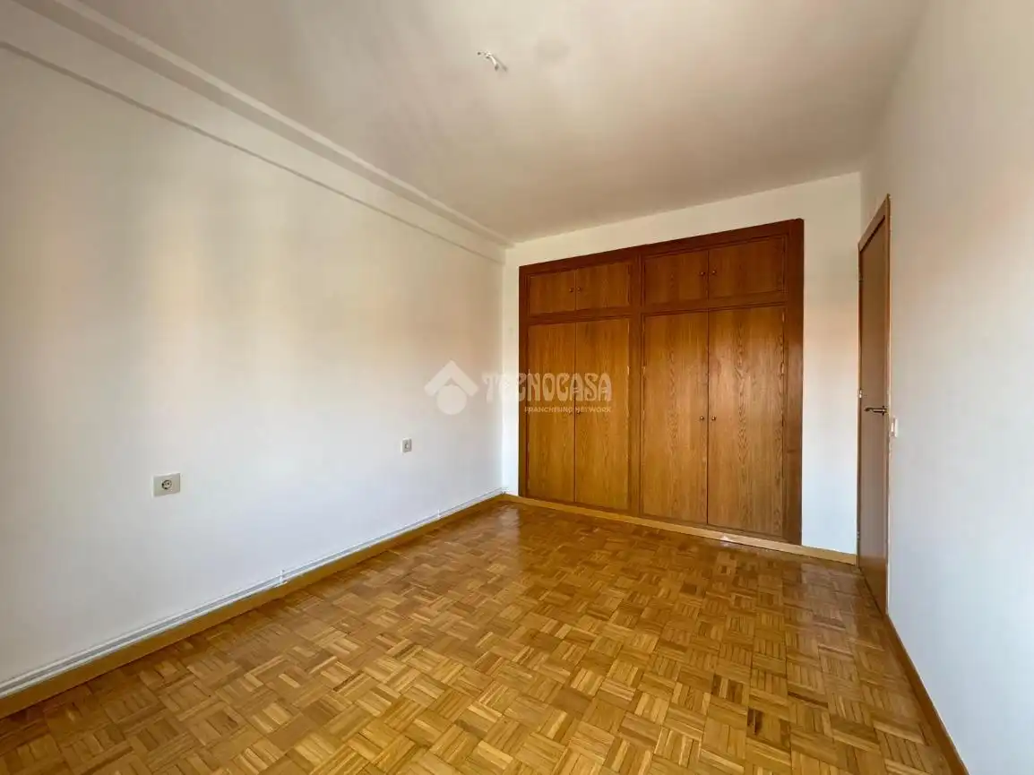 Habitación de Piso en venta en Alcobendas con Calefacción, Parquet y Alarma