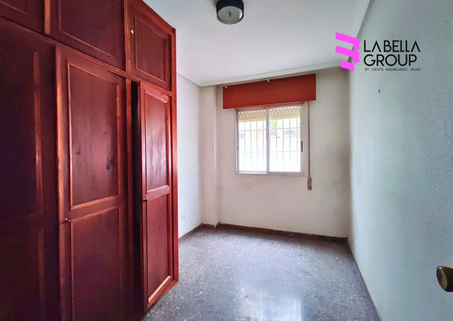 Habitación de Piso en venta en Murcia con Trastero