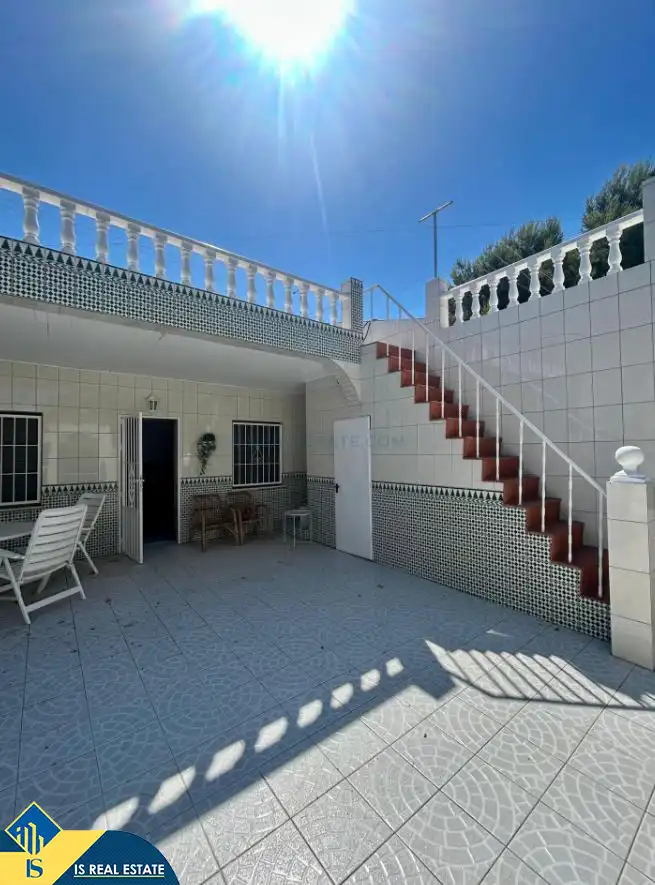 Casa adosada en venta en Torrevieja con Calefacción, Jardín privado y Terraza