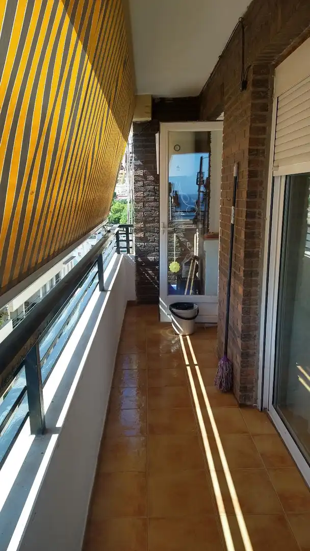 Terraza de Piso de alquiler en Roquetas de Mar con Calefacción, Terraza y Horno