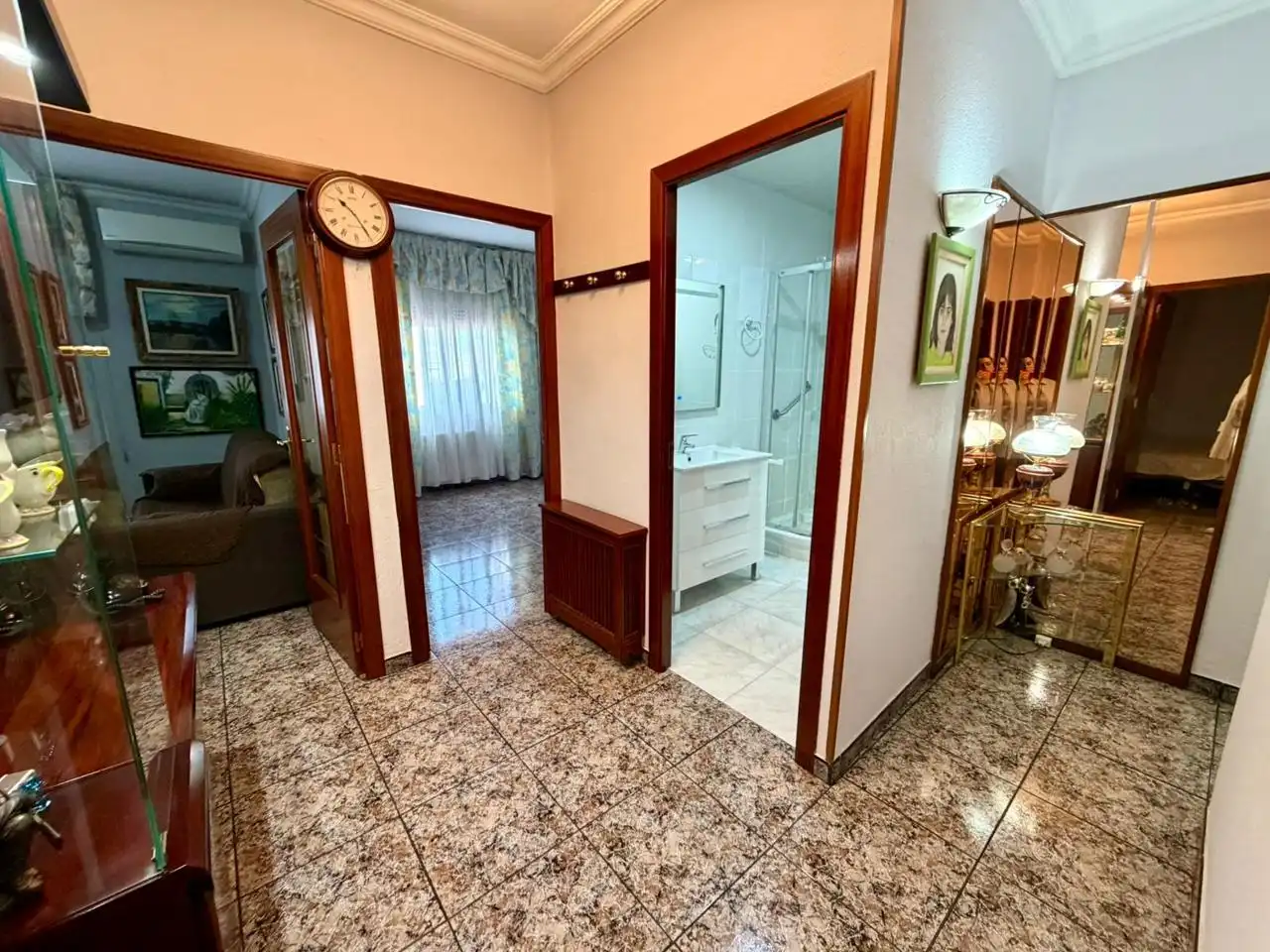 Piso en venta en Montcada i Reixac con Aire acondicionado, Calefacción y Amueblado