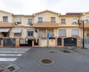 Exterior view of Single-family semi-detached for sale in Armilla  with Air Conditioner, Heating and Furnished